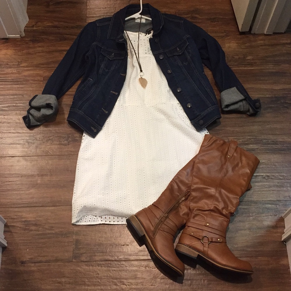 Banana Republic eyelet dress - 8 petite